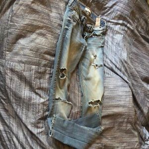 Hollister Jean, 7L, W28 L33